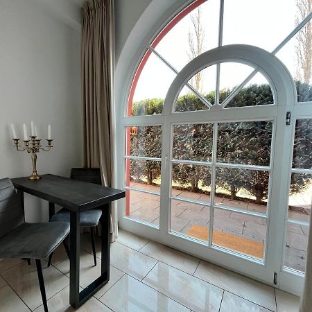 Villa Am Park Apartment Дрезден Екстериор снимка