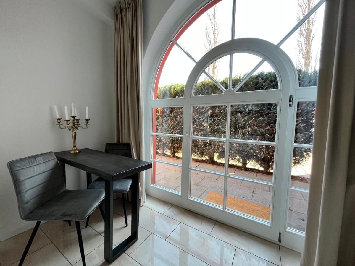 Villa Am Park Apartment Дрезден Екстериор снимка