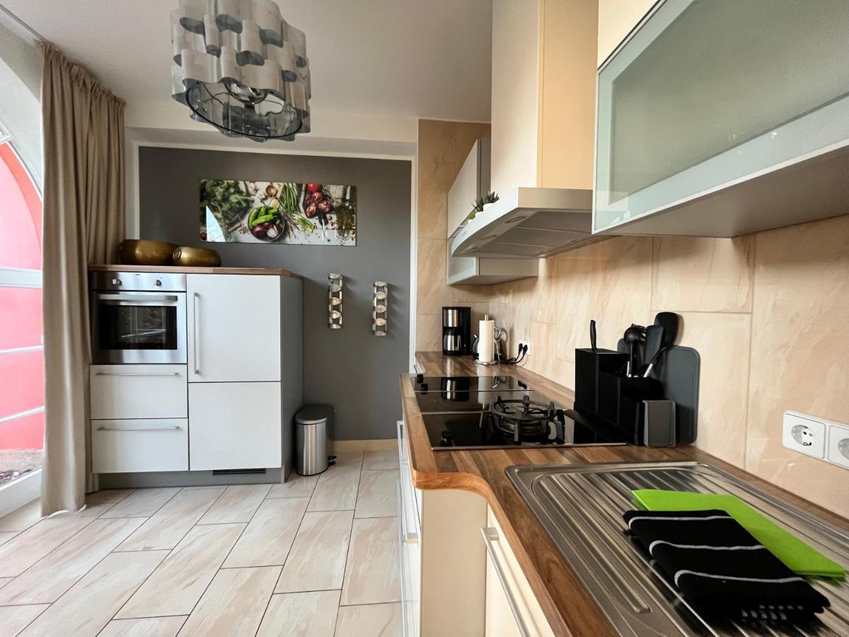 Villa Am Park Apartment Дрезден Екстериор снимка