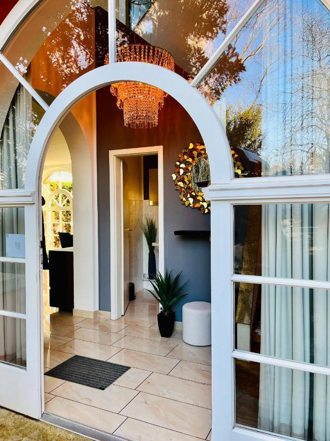 Villa Am Park Apartment Дрезден Екстериор снимка